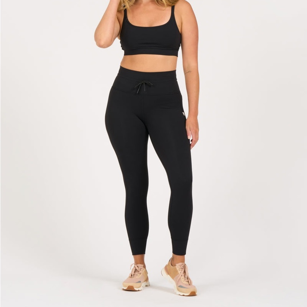 Vuori Daily Legging